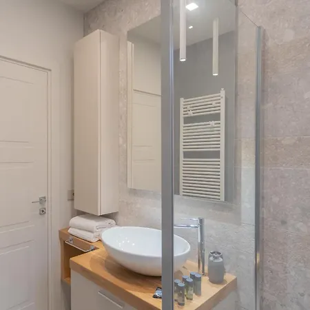 Design By Rent Daire Torno