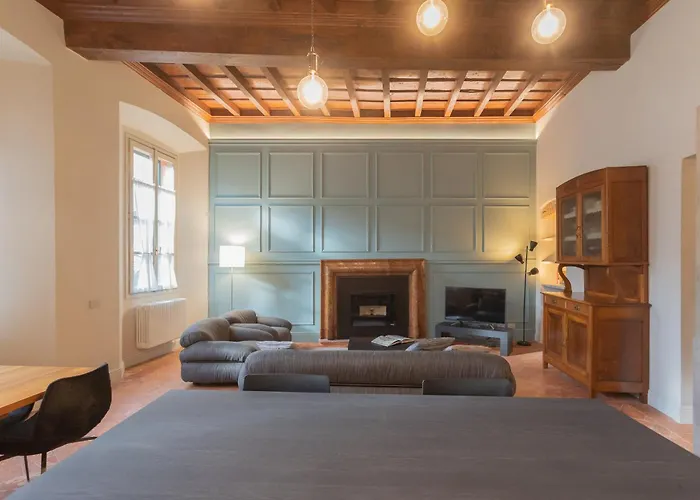 Design By Rent Apartment